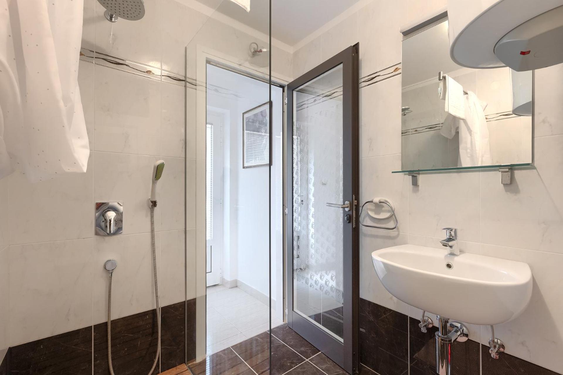 Villa Alberta روفينجسكو سيلو المظهر الخارجي الصورة